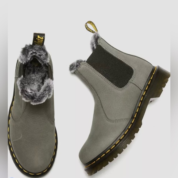 Dr. Martens Shoes - Dr Martens 2976 Lenore Chelsea Boots